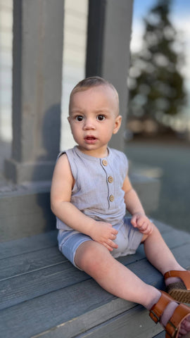 Sleeveless organic gender neutral muslin romper in Cloud