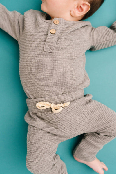 Pebble Gray Waffle Cozy Set