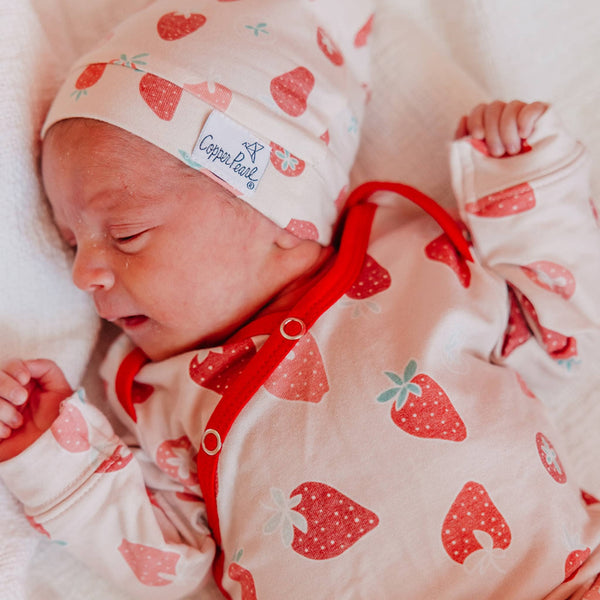 Newborn Knotted Gown - Strawberry