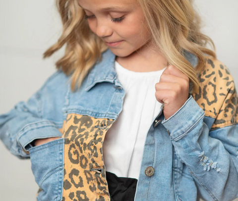 LEOPARD PATCH DENIM JACKET