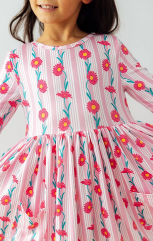 Daisy Chain 3/4 Sleeve Pocket Twirl Dress