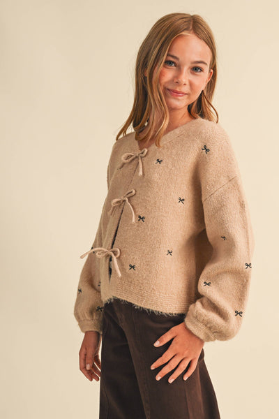 TWEEN KIDS GIRLS BOW EMBROIDERY SWEATER  (7-14)