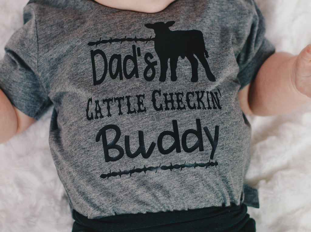 Dad's cattle checkin buddy • infant/toddler tee
